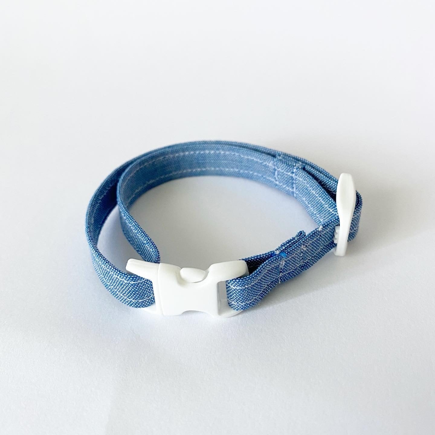 つけかえtie チョーカー 無地 あお