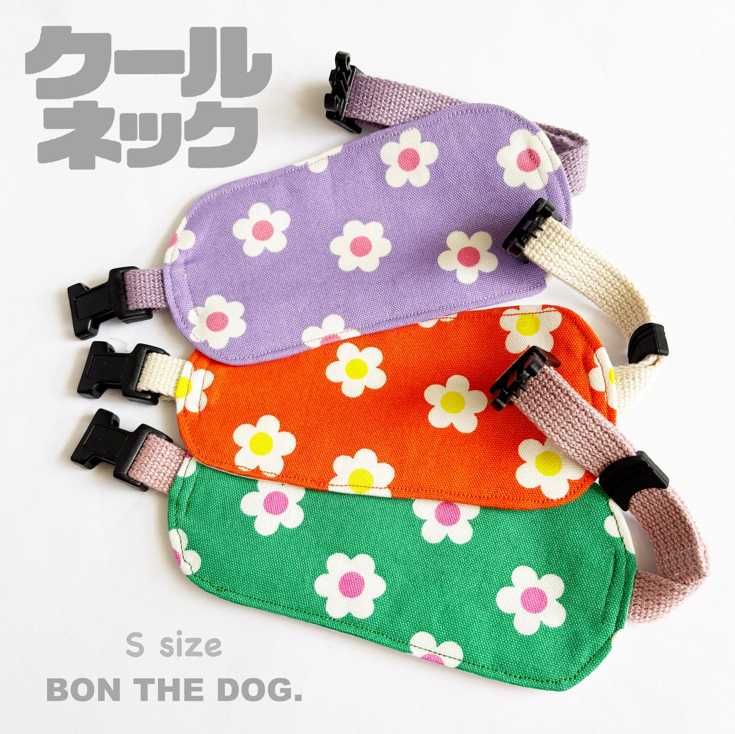 クールネック　Sサイズ　花柄